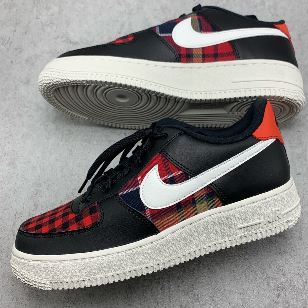 New Nike Air Force 1 LV8 (GS) Size 6.5Y